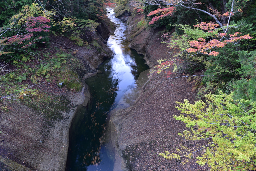 Autumn Valley