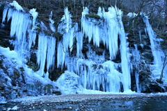 三十槌の氷柱　２