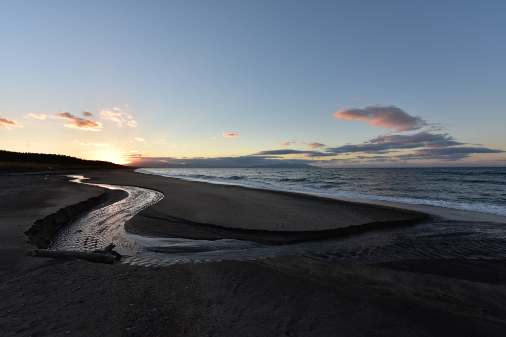 海、川、夕陽