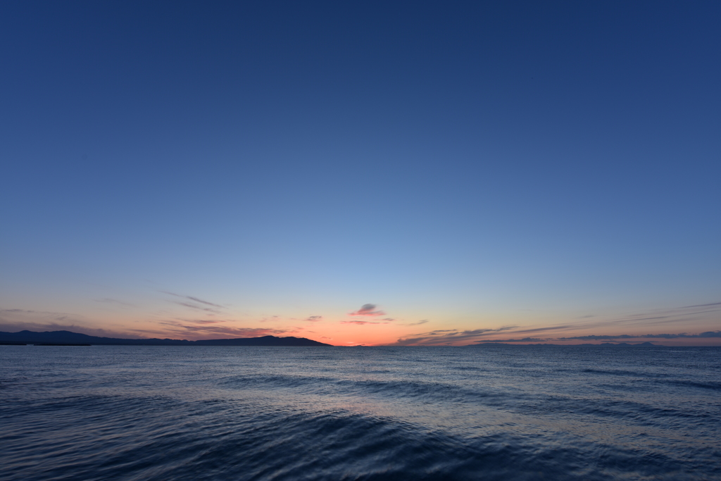 空と山と海と