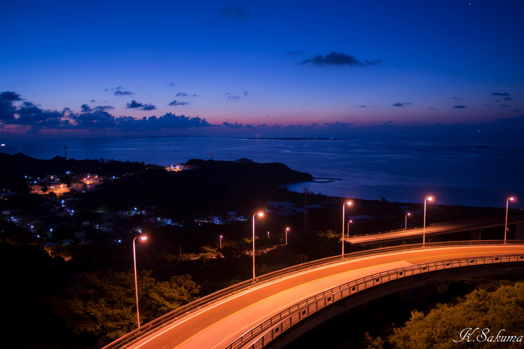 夜明け