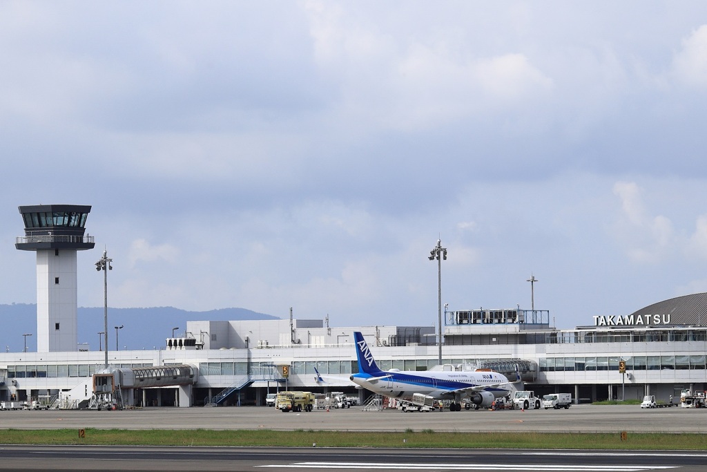 高松空港・・・
