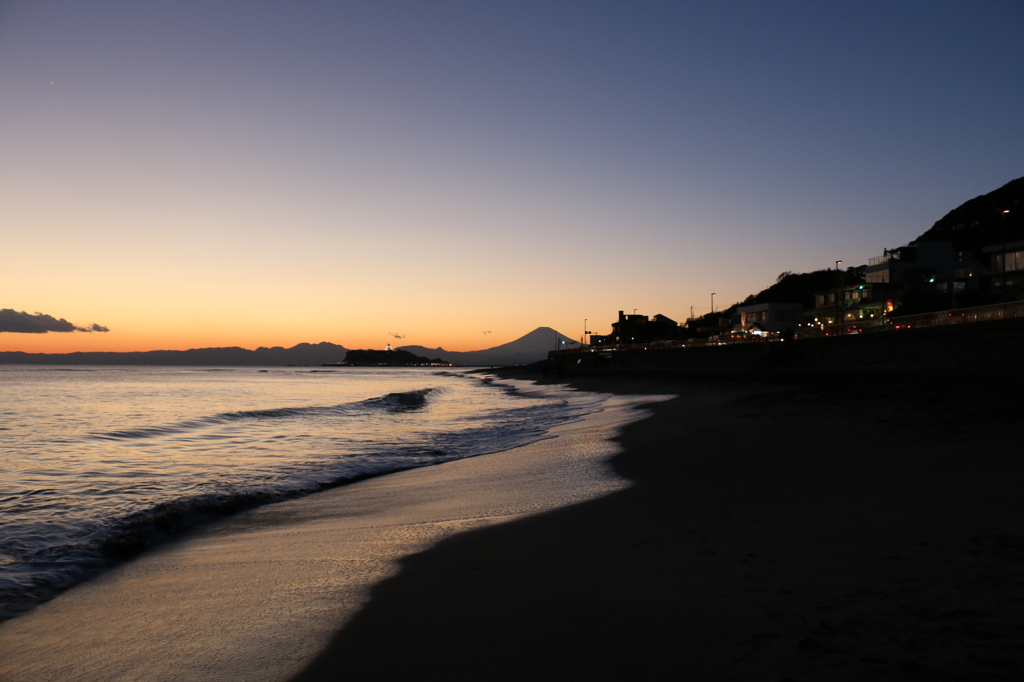 稲村ガ崎からの富士山