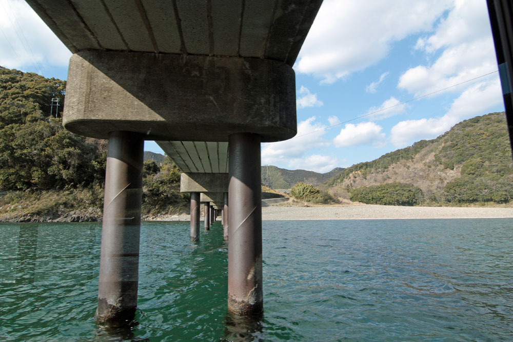 三里沈下橋