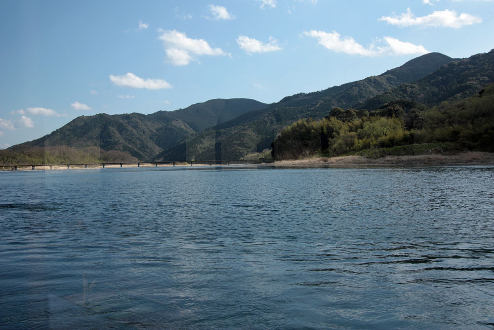 佐田沈下橋