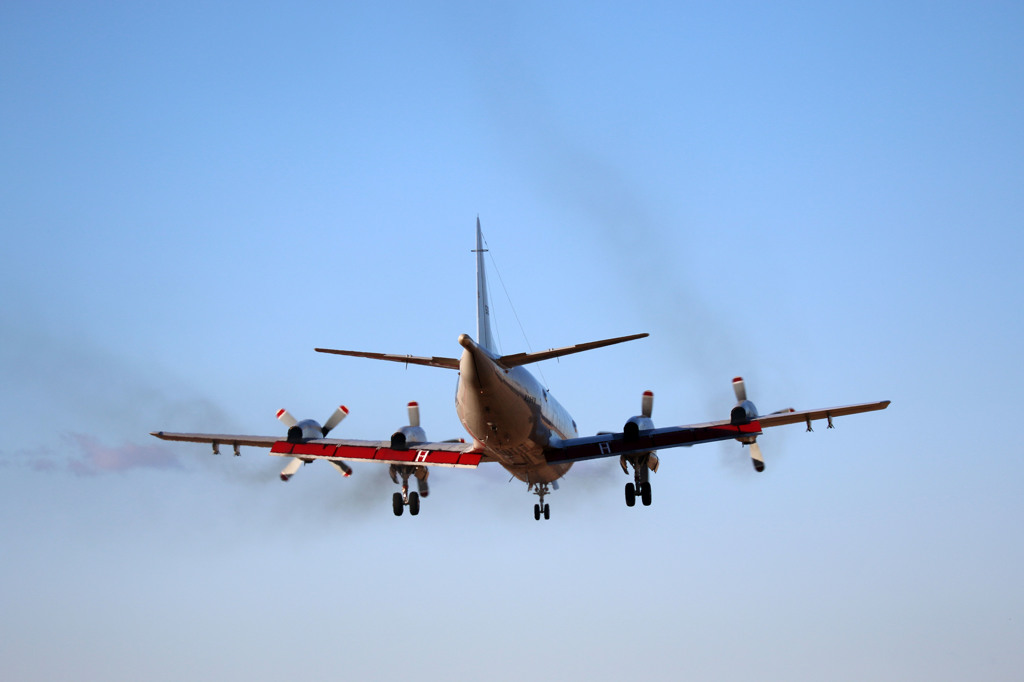 海上自衛隊　機種不明