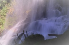 水のカーテン