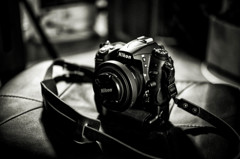 D7000