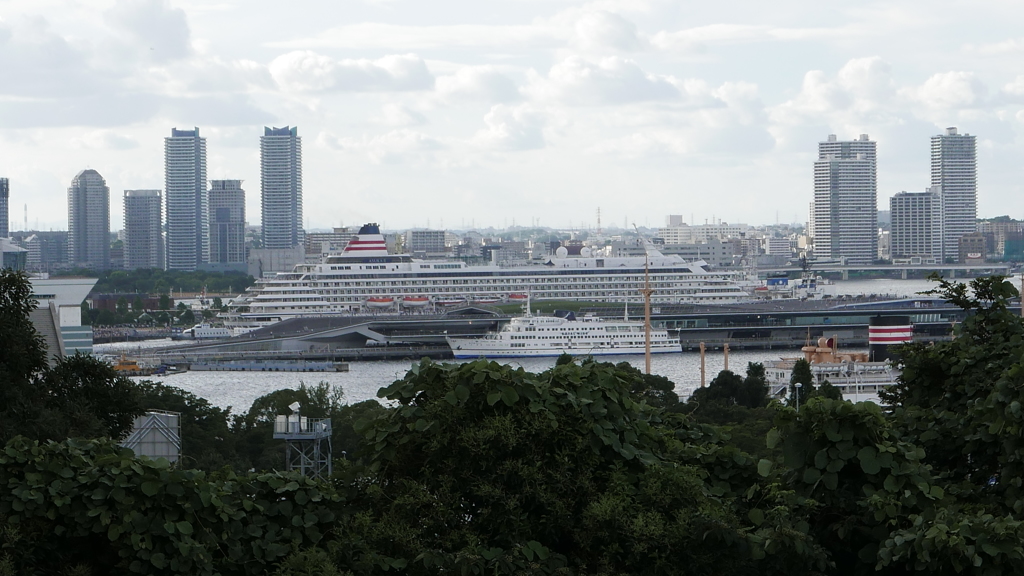 大型クルーズ船in横浜港