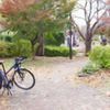 公園とツーリングバイク-Snap Art