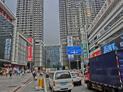 深ゼン電気街、華強北