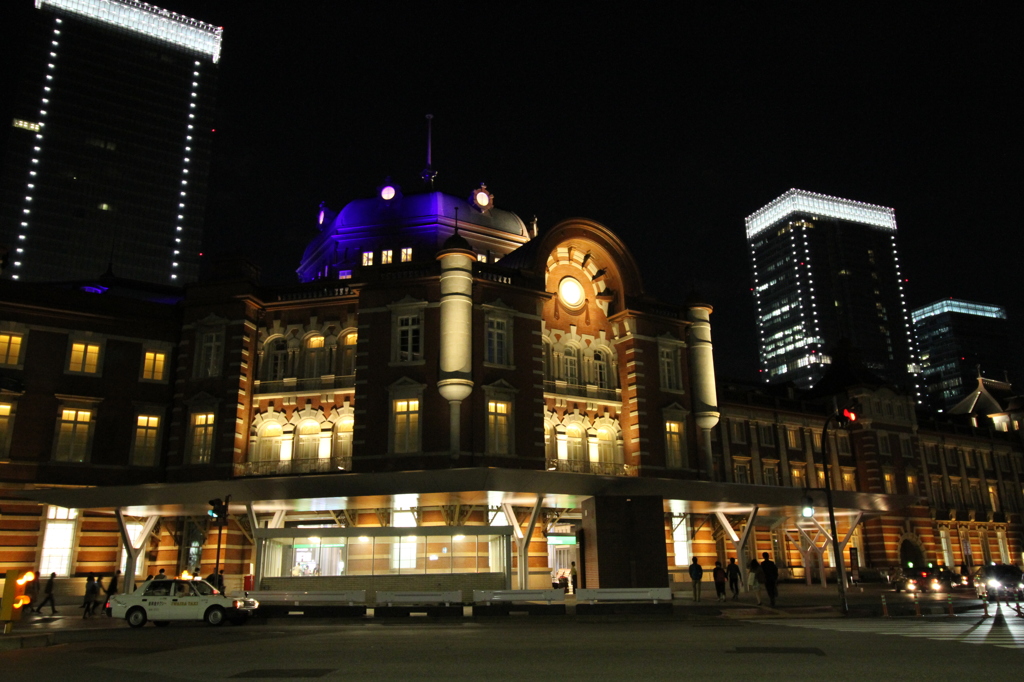 東京駅の夜景①