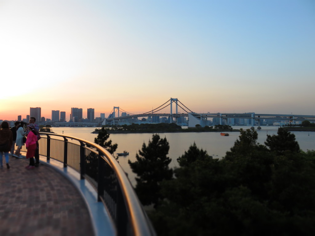 レインボー夕景