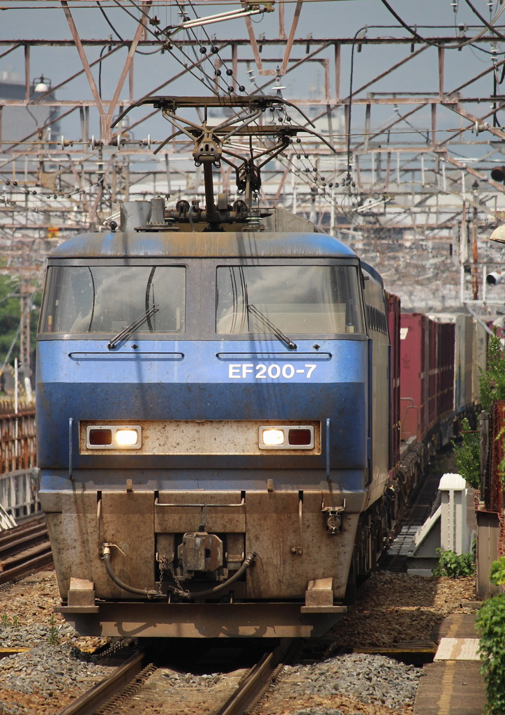 汗水垂らして頑張ってるお父さんのようです。