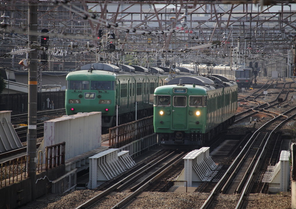 湖西線緑虫コンビ