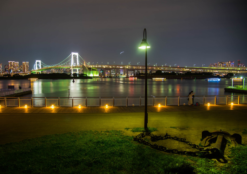 今夜も眠れない