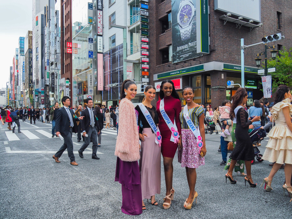 世界の美女銀座に集結
