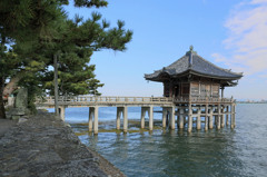 浮御堂