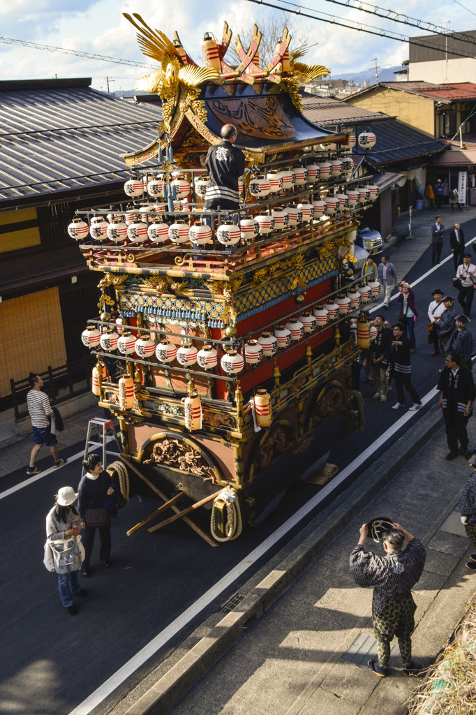 高山祭り　宵祭り準備