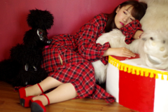 彼女は退屈