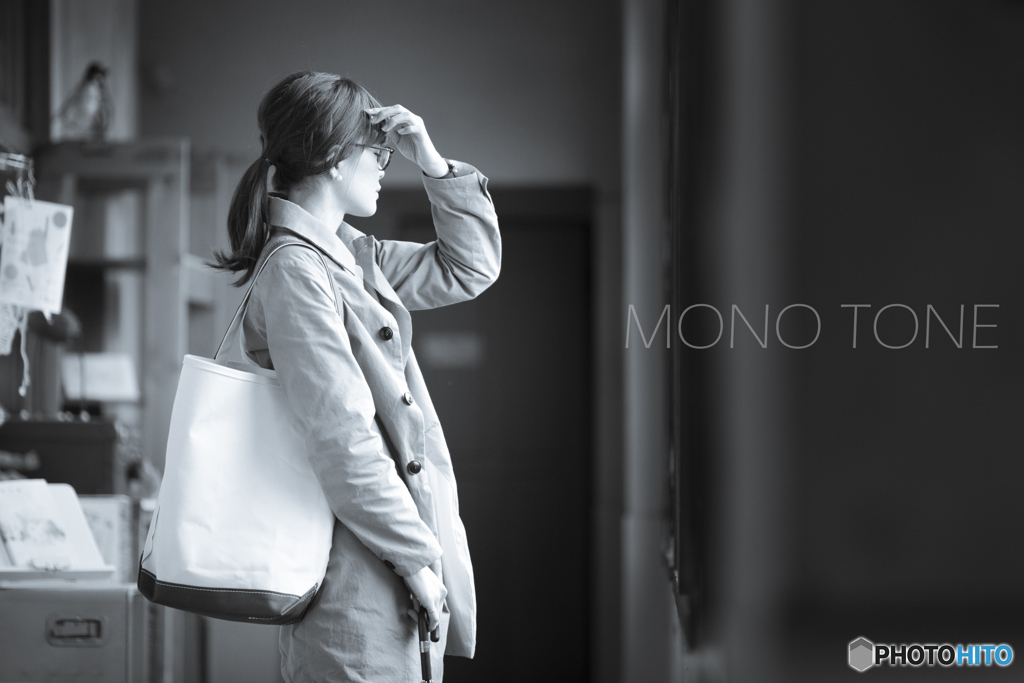 MONO TONE