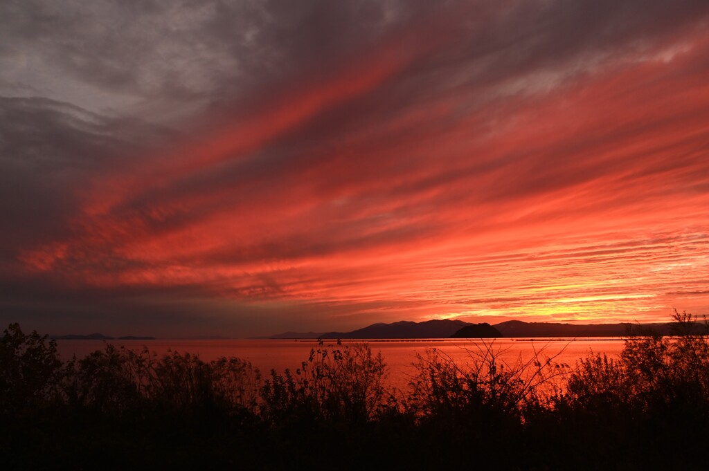 流れる夕焼け