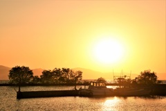 漁港の夕陽