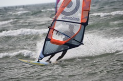 風に負けるな！