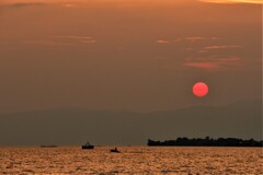 まっ赤な夕陽