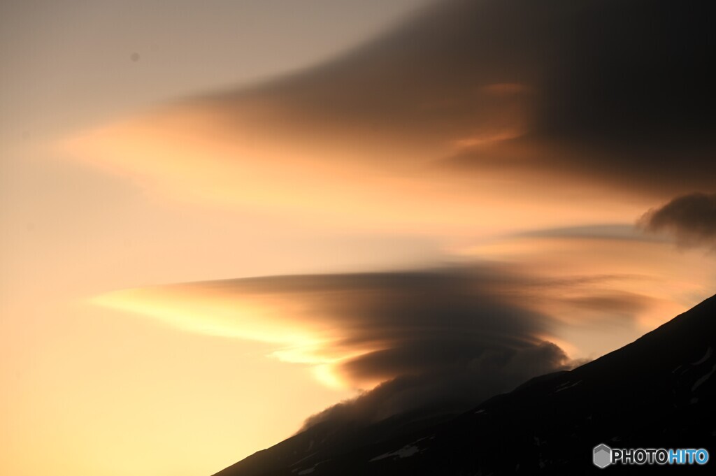 渦巻く雲
