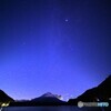 精進湖星景