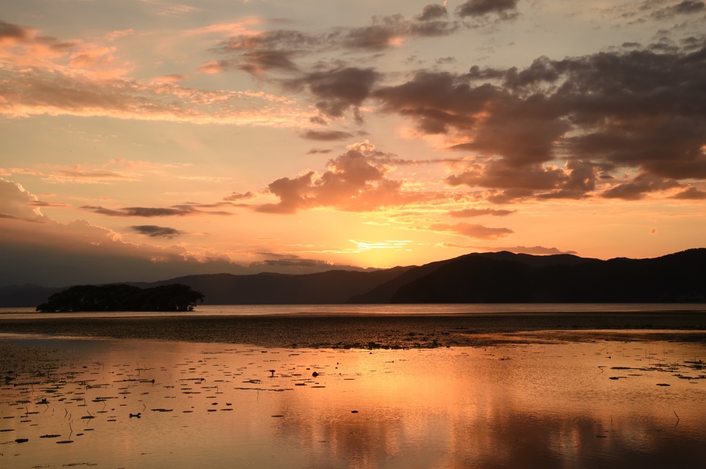 葉月湖北夕景1