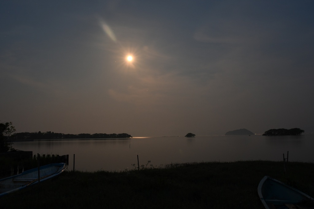 皐月湖北月景3
