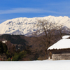 藁葺きと南壁大山