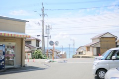 海の見える街