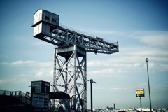 YOKOHAMA HAMMER HEAD