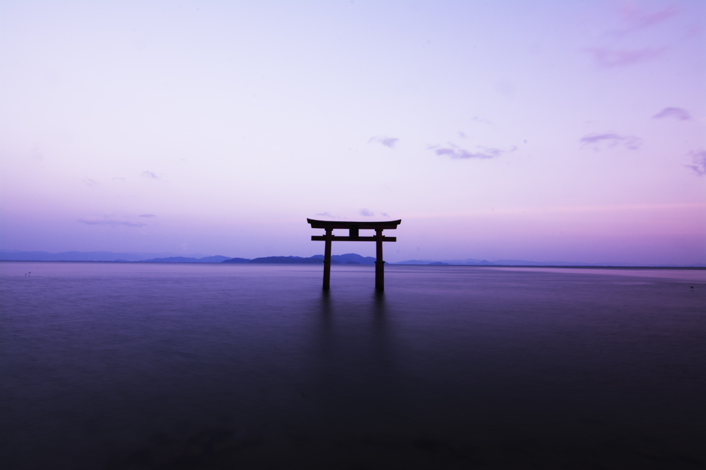 「凛」