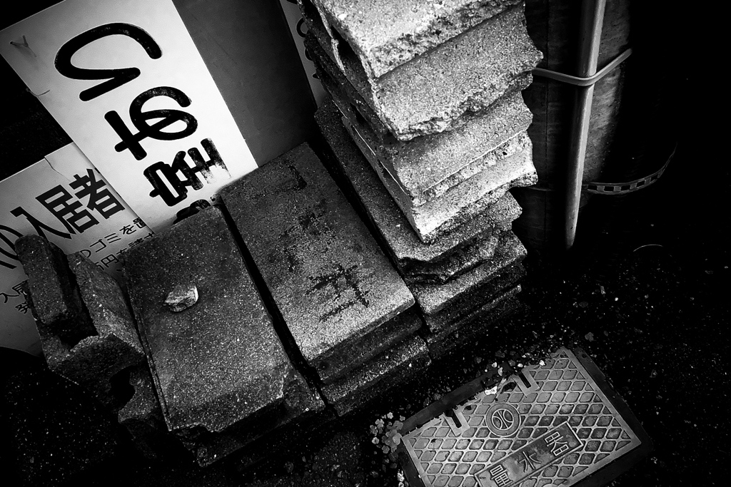 R0019925bwSLK
