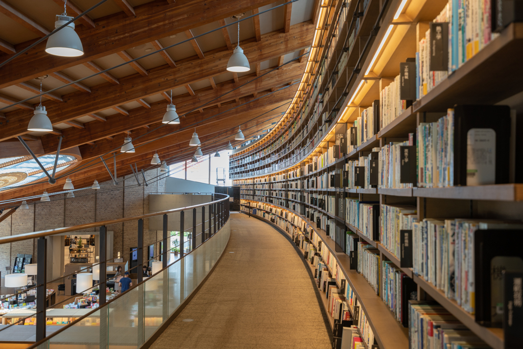 武雄図書館