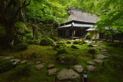 静寂が染み入る
