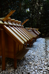 神麻続機殿神社末社八所