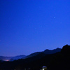 里山の青い夜