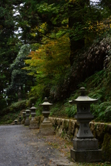 延暦寺　西から東へ