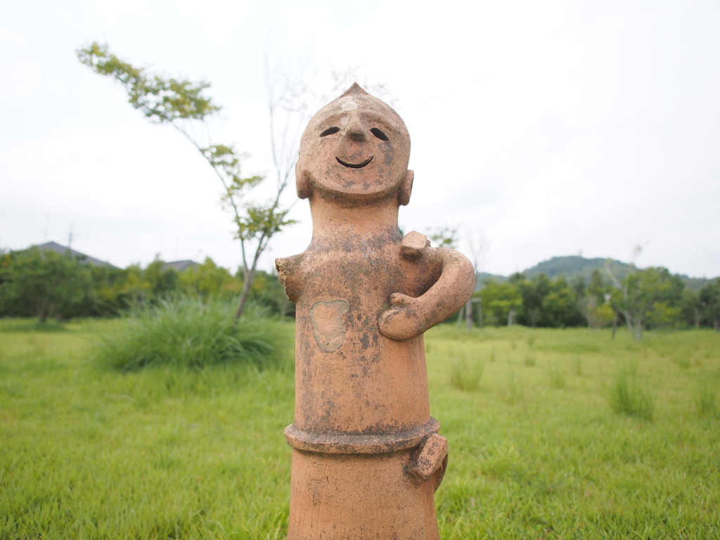 微笑んでいる埴輪