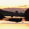 夕暮れ河川
