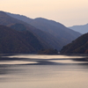 静寂紅葉＜徳山ダム＞