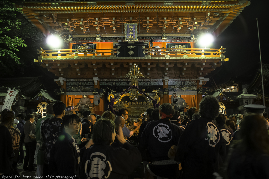 神輿宮入(神田まつり)