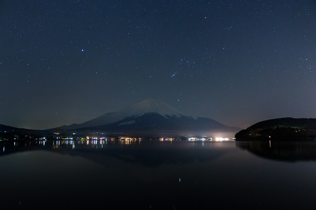 オリオン座と富士山