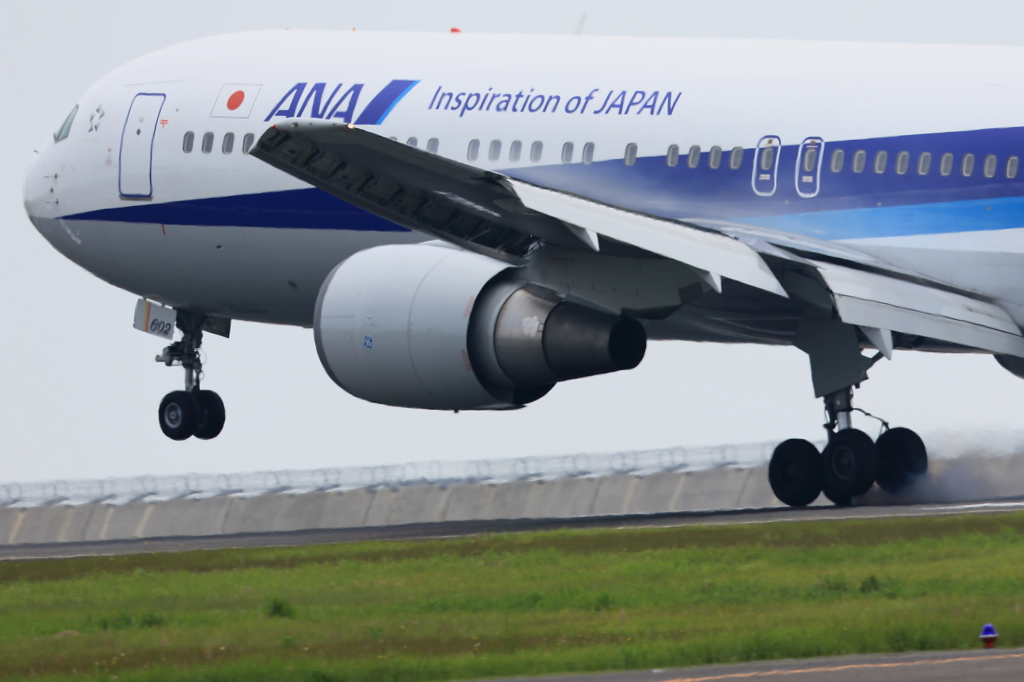 B767