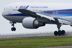 B767